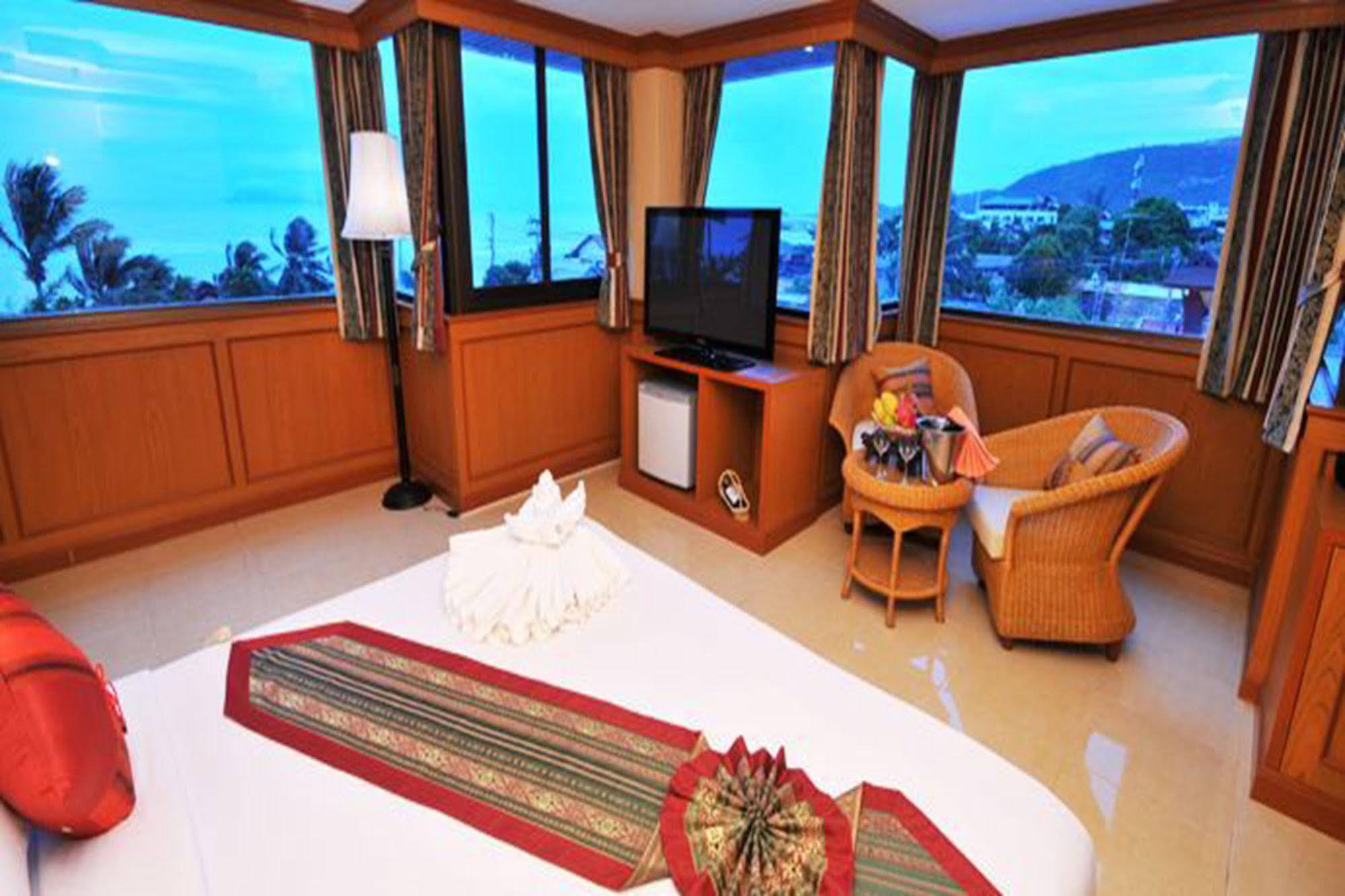 Grand Sea View Beach Resotel Lipa Noi Eksteriør billede