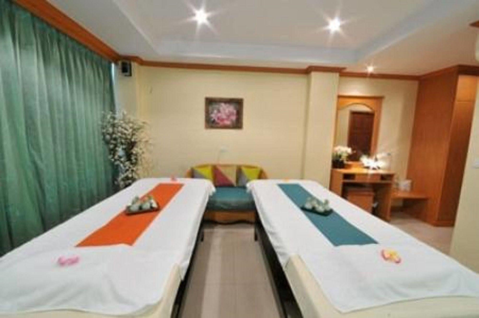 Grand Sea View Beach Resotel Lipa Noi Eksteriør billede